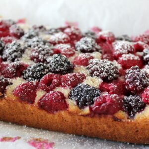 Raspberry & Blueberry Oatbake